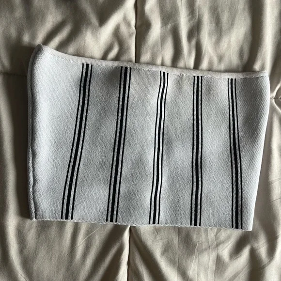 Striped Tube Top - Picture 2 of 4